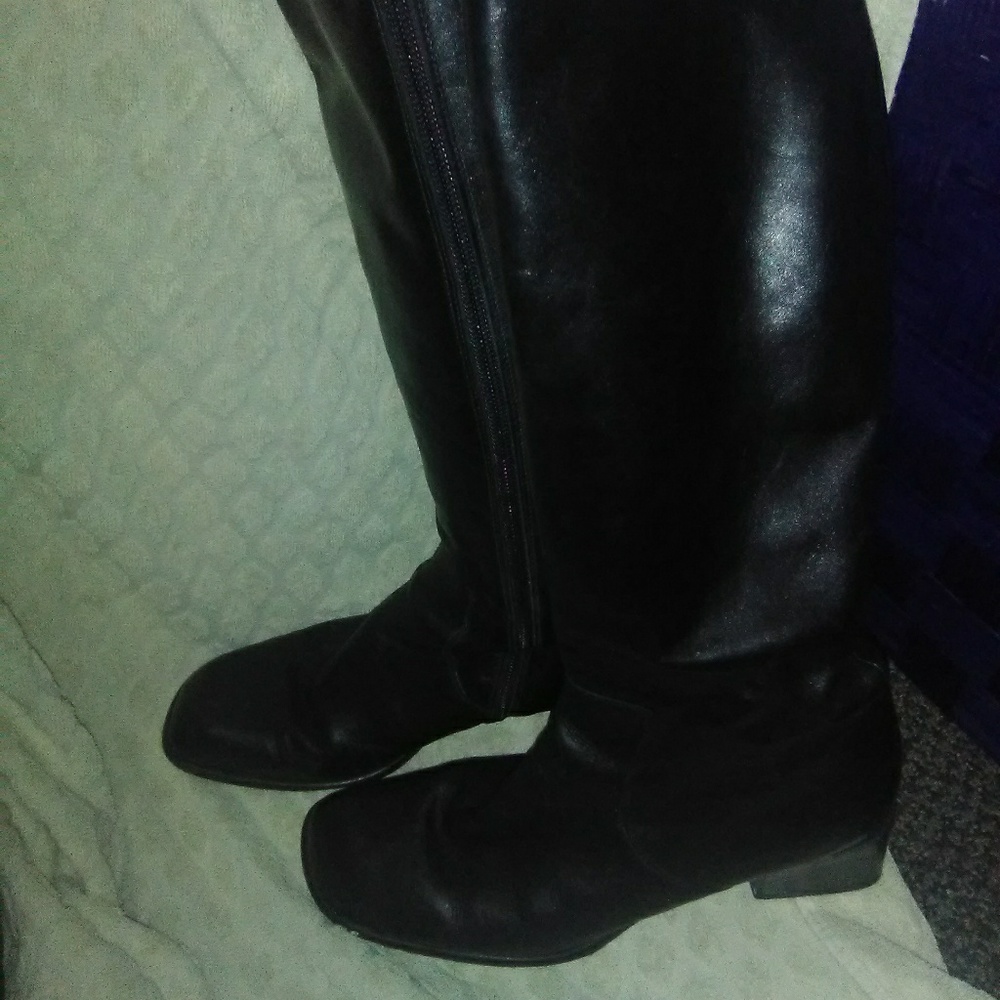 Leather calf boots